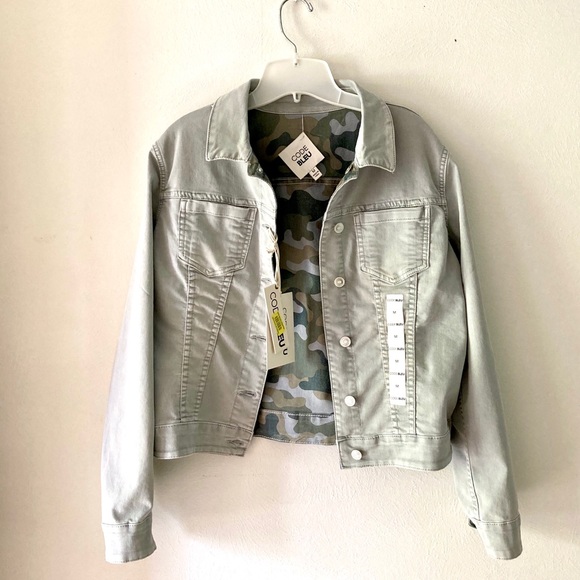 NWT Reversible Grey Camo Denim Jacket Code Bleu - Picture 2 of 6